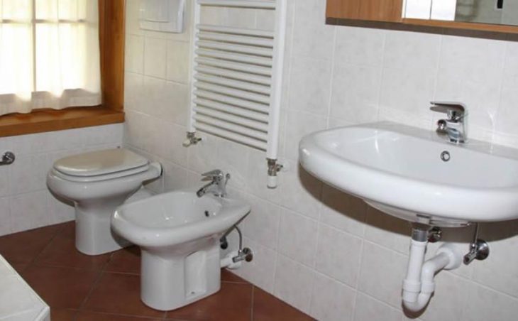Chalet Galli, Livigno, Bathroom